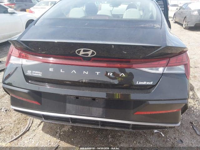 2025 HYUNDAI ELANTRA LIMITED 16
