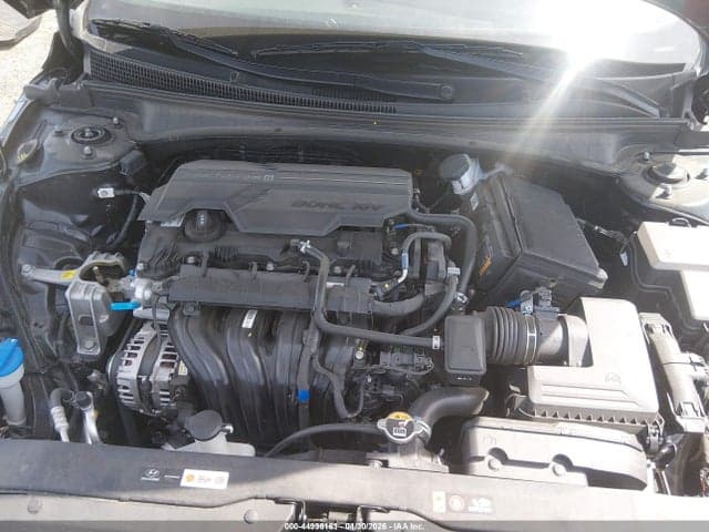2025 HYUNDAI ELANTRA LIMITED 10