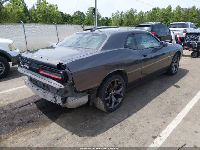 2019 DODGE CHALLENGER SXT 4