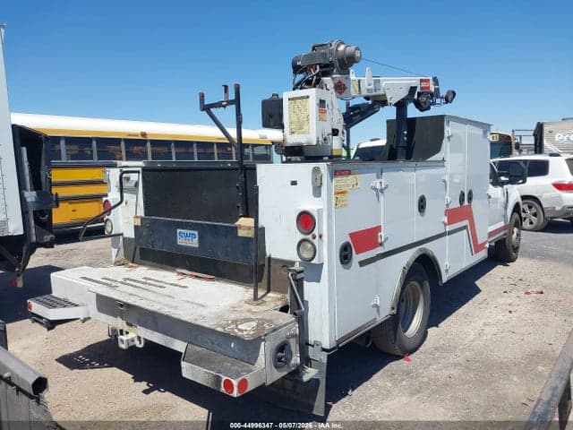 2021 FORD F-350 CHASSIS XL 4