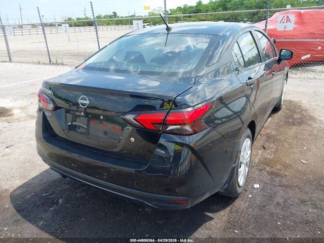 2025 NISSAN VERSA 1.6 S 4