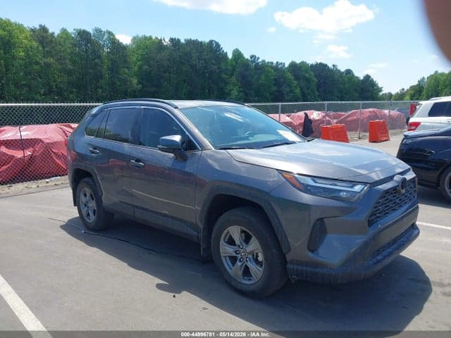 2024 TOYOTA RAV4 XLE 1
