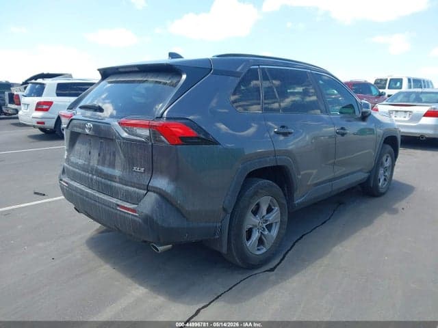 2024 TOYOTA RAV4 XLE 4