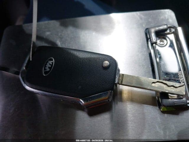 2020 KIA SOUL S 11