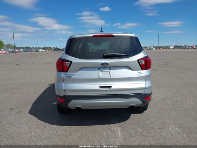 2019 FORD ESCAPE SE 16