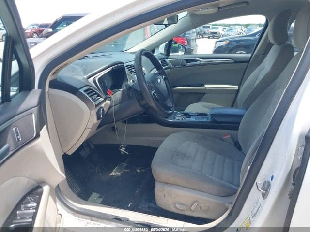 2017 FORD FUSION SE 17