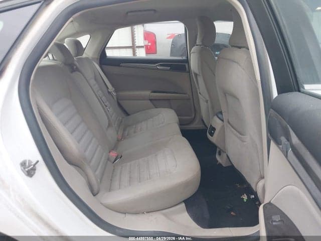 2017 FORD FUSION SE 8