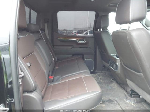 2023 GMC SIERRA 1500 4WD SHORT BOX DENALI 8