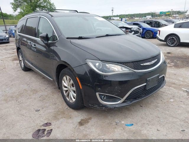 2017 CHRYSLER PACIFICA TOURING-L 1