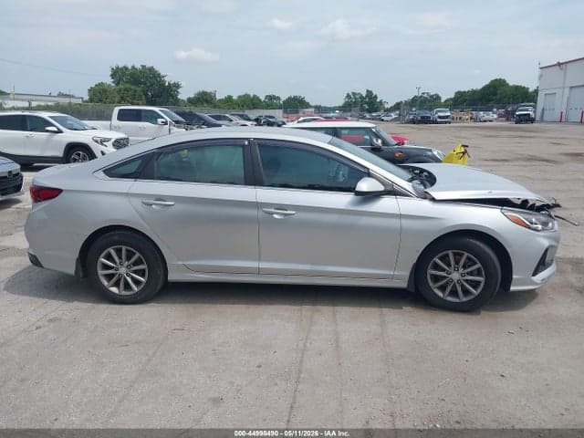 2019 HYUNDAI SONATA SE 12