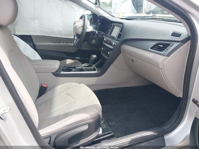 2019 HYUNDAI SONATA SE 5