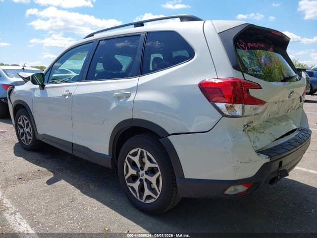 2021 SUBARU FORESTER PREMIUM 3