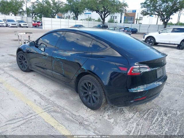 2022 TESLA MODEL 3 LONG RANGE DUAL MOTOR ALL-WHEEL DRIVE 3