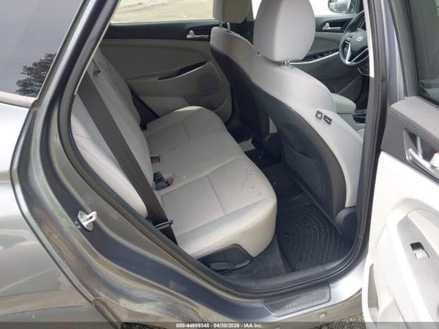2019 HYUNDAI TUCSON SE 8