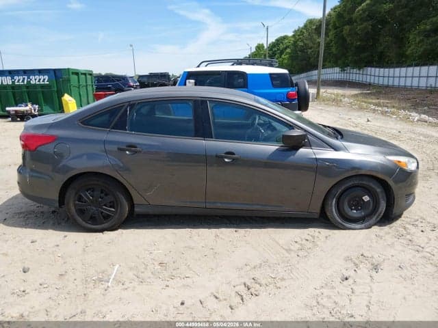 2018 FORD FOCUS S 13