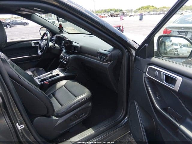 2020 FORD EXPLORER XLT 5