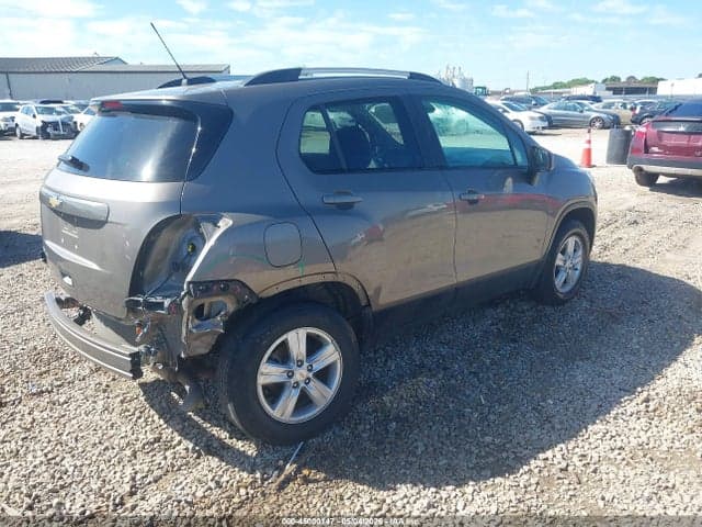 2021 CHEVROLET TRAX AWD LT 4