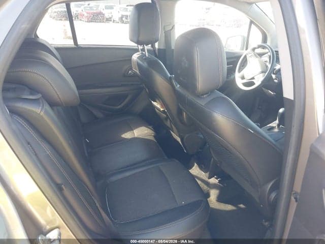2021 CHEVROLET TRAX AWD LT 8