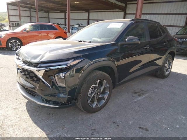 2026 CHEVROLET TRAX FWD LT 2