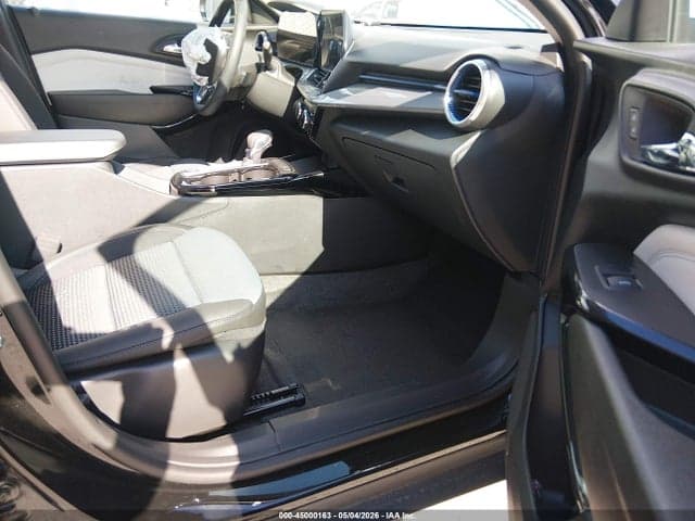 2026 CHEVROLET TRAX FWD LT 5