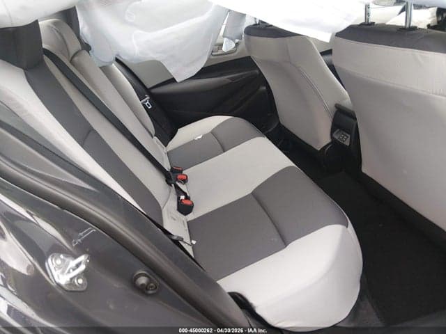 2026 TOYOTA COROLLA LE 8