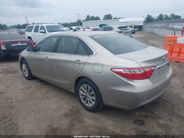2017 TOYOTA CAMRY LE 3