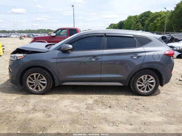 2017 HYUNDAI TUCSON SE PLUS 14