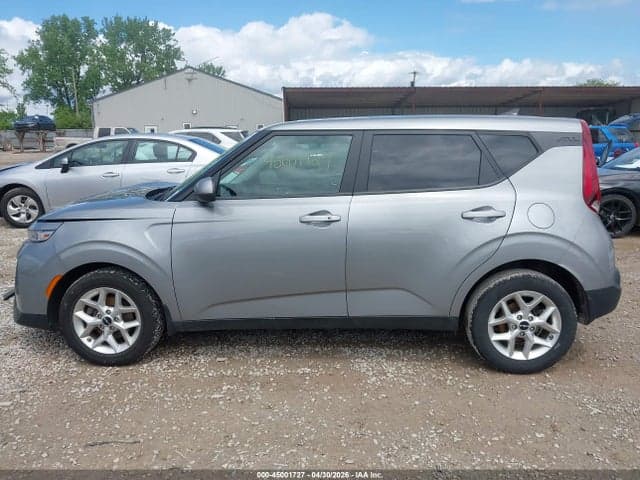 2022 KIA SOUL S 14