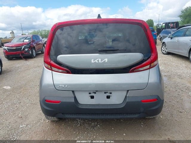 2022 KIA SOUL S 16