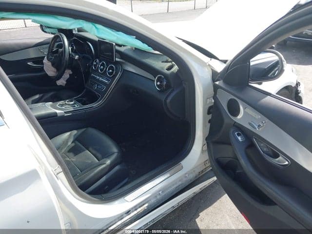2018 MERCEDES-BENZ C 300 5