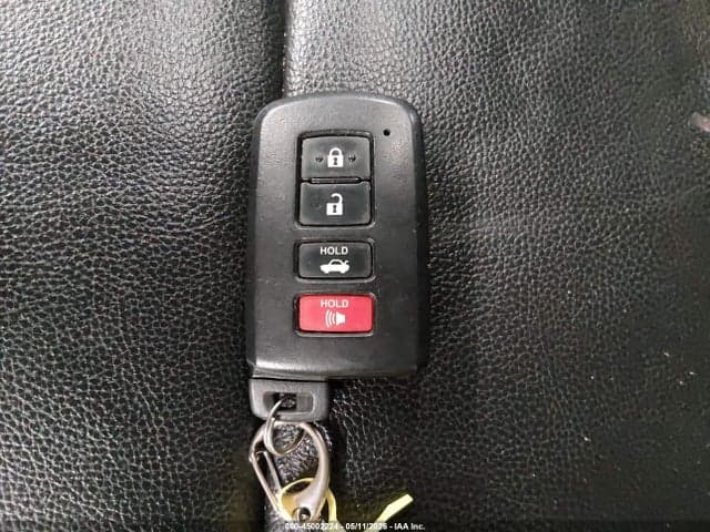 2017 TOYOTA COROLLA XSE 11
