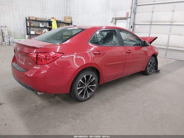 2017 TOYOTA COROLLA XSE 4