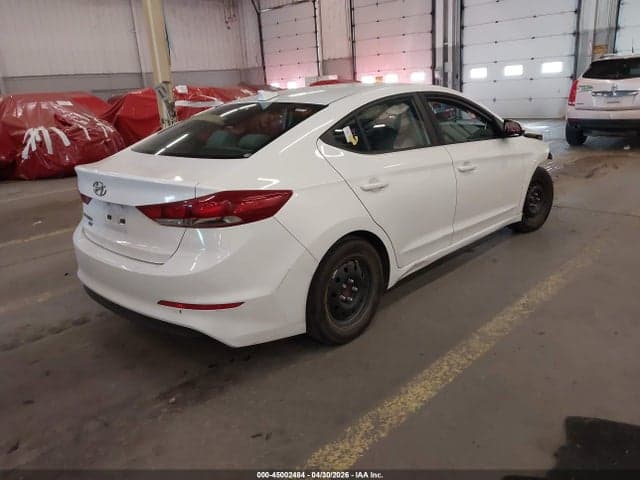 2017 HYUNDAI ELANTRA SE 4