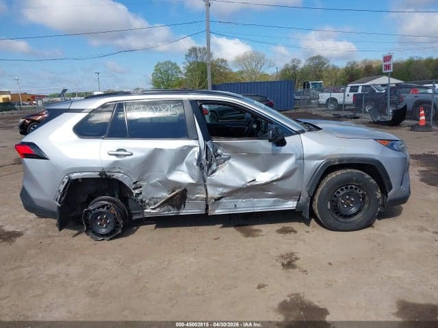 2020 TOYOTA RAV4 LE 14