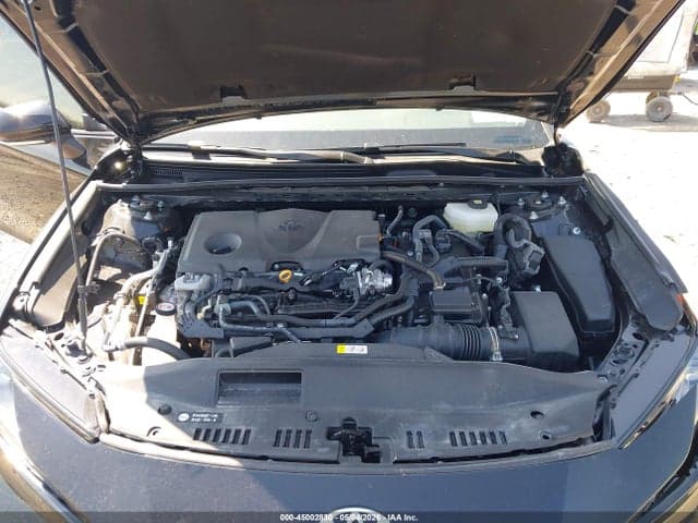 2025 TOYOTA CAMRY SE 10