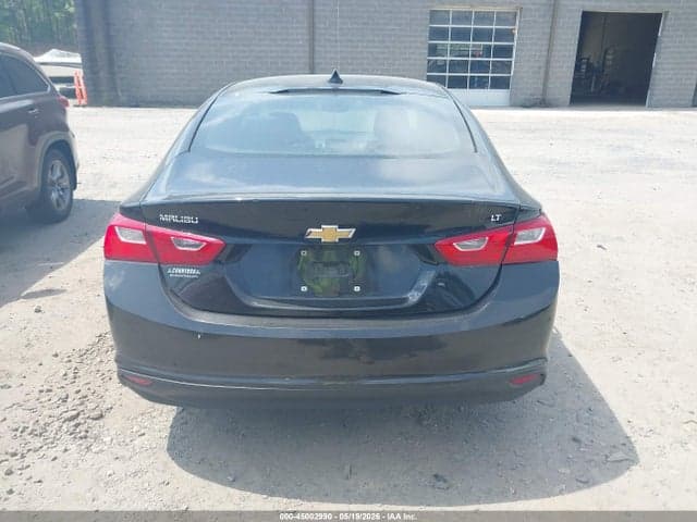 2017 CHEVROLET MALIBU 1LT 16