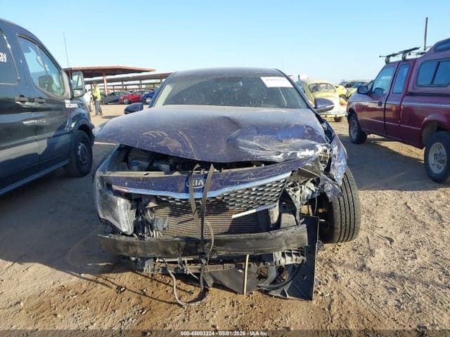 2018 KIA OPTIMA S 13
