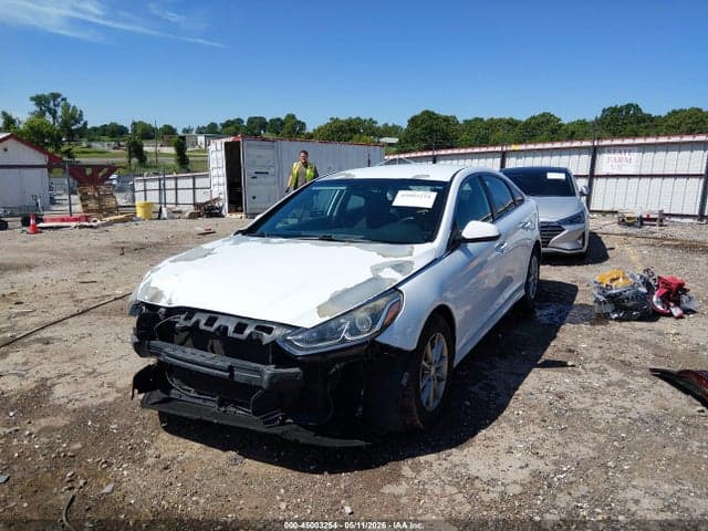 2018 HYUNDAI SONATA SE 6