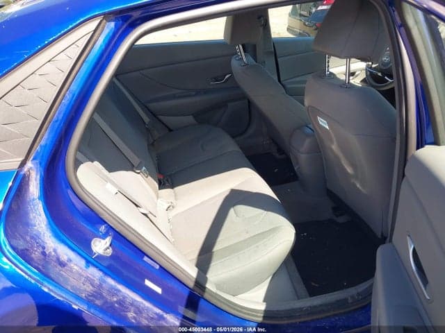 2024 HYUNDAI ELANTRA SE 8