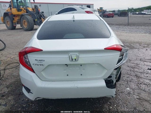 2018 HONDA CIVIC EX 17