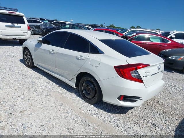 2018 HONDA CIVIC EX 3