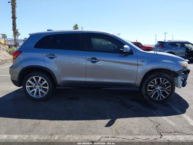 2018 MITSUBISHI OUTLANDER SPORT 2.4 SE 13