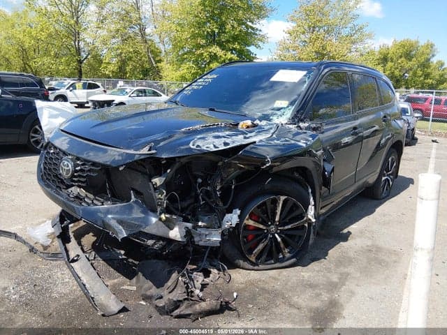 2021 TOYOTA HIGHLANDER XSE 2
