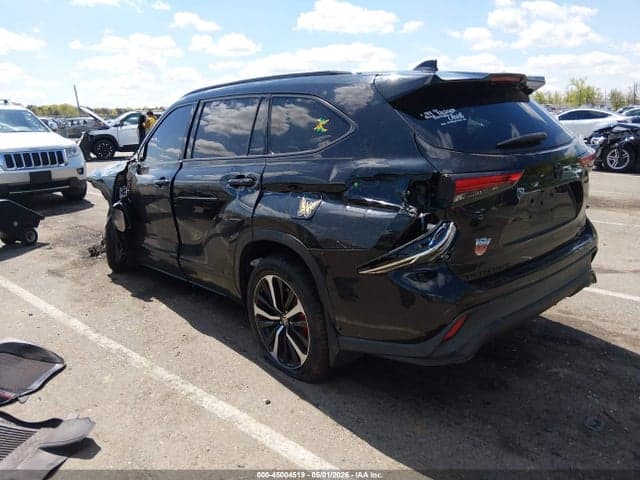 2021 TOYOTA HIGHLANDER XSE 3