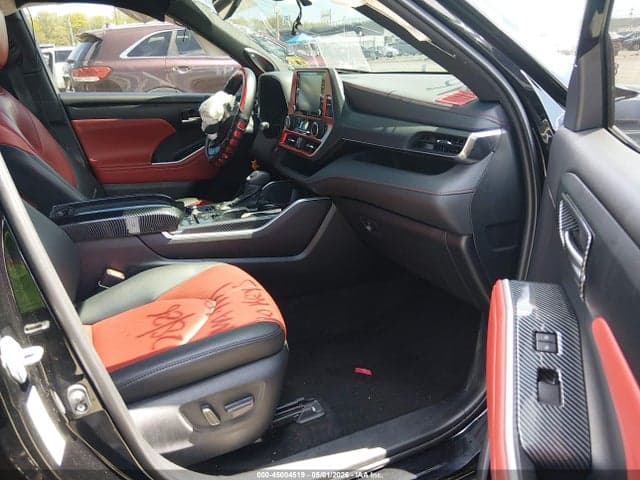 2021 TOYOTA HIGHLANDER XSE 5