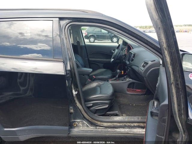 2018 JEEP COMPASS TRAILHAWK 4X4 5
