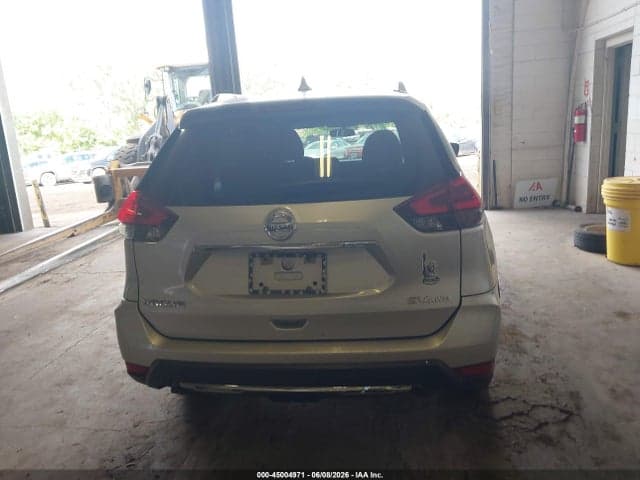 2018 NISSAN ROGUE SV 16