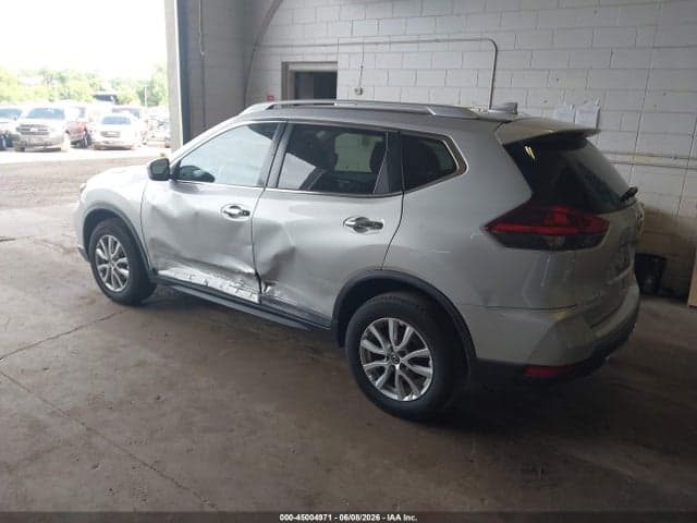 2018 NISSAN ROGUE SV 3