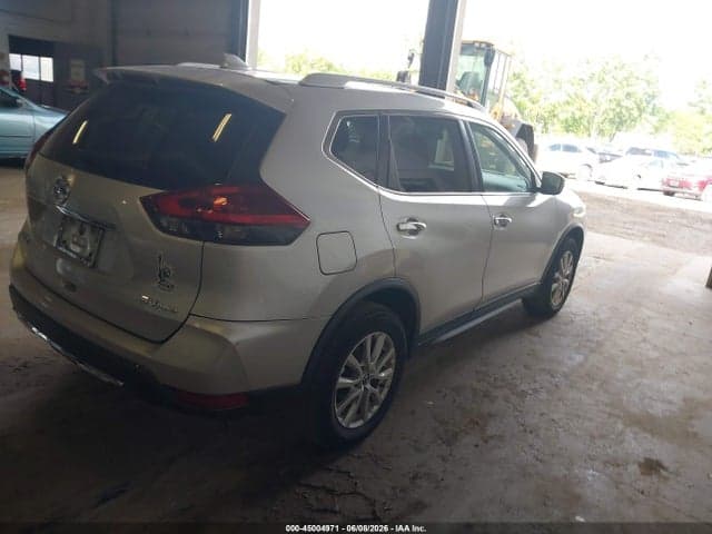 2018 NISSAN ROGUE SV 4