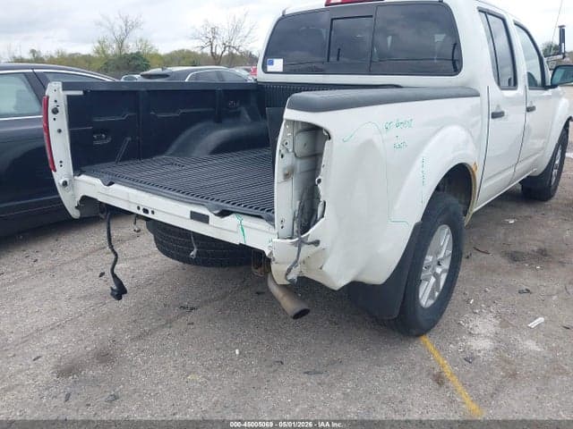 2017 NISSAN FRONTIER SV 6